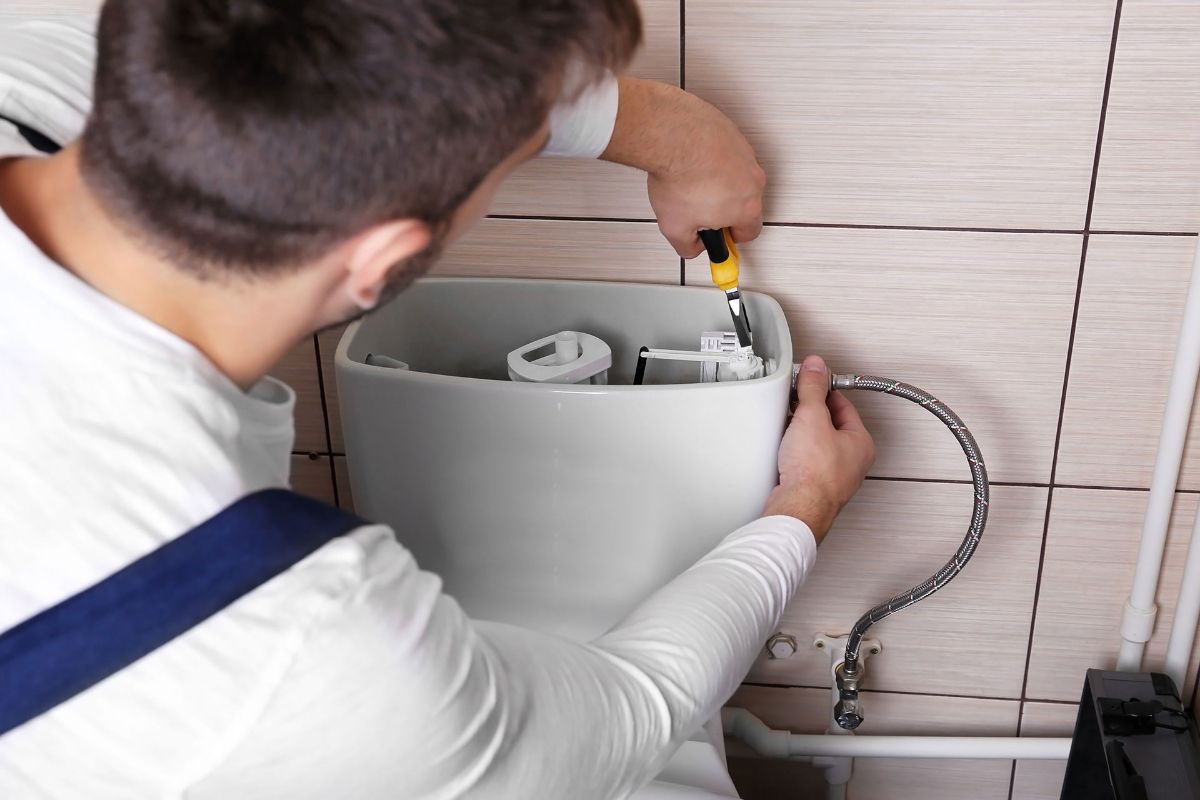 Picture for article How to Install Plumbing for a Toilet: Step-by-Step Guide